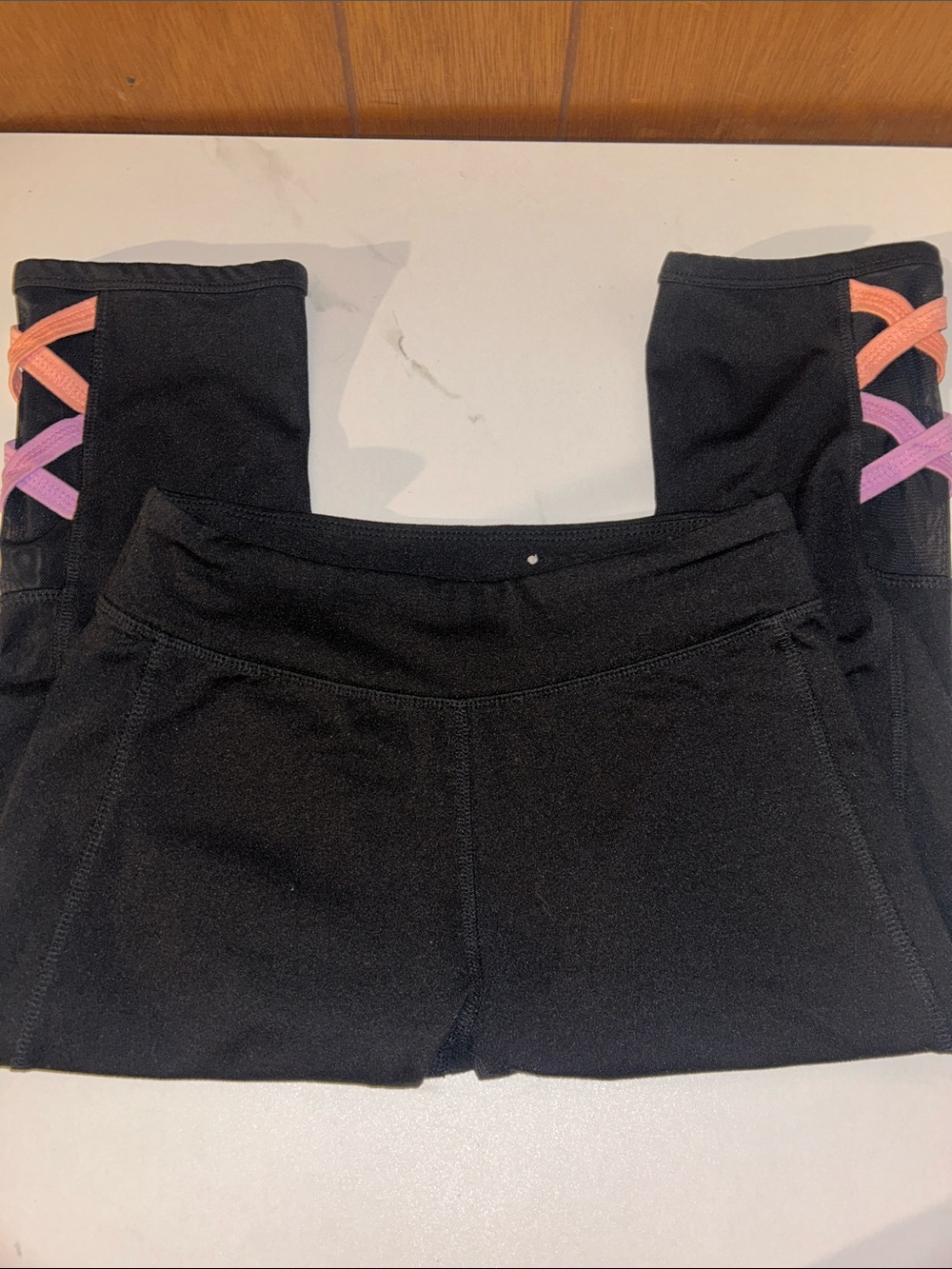 5/$20 SO | Capri Leggings with Pink & Orange Crisscross Detail